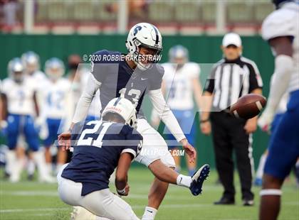 Thumbnail 3 in Nolan Catholic vs. All Saints (TAPPS D1 Semifinals) photogallery.