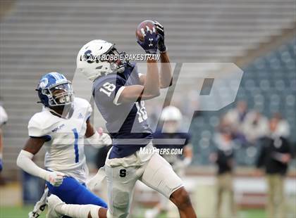 Thumbnail 2 in Nolan Catholic vs. All Saints (TAPPS D1 Semifinals) photogallery.