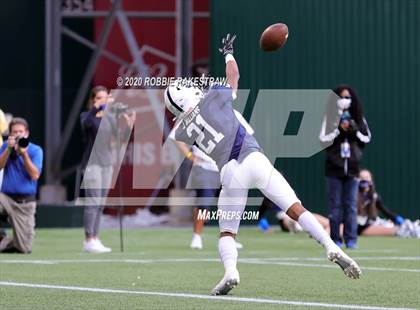 Thumbnail 2 in Nolan Catholic vs. All Saints (TAPPS D1 Semifinals) photogallery.