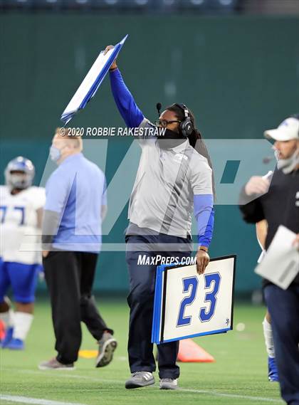 Thumbnail 2 in Nolan Catholic vs. All Saints (TAPPS D1 Semifinals) photogallery.