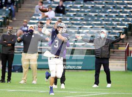 Thumbnail 3 in Nolan Catholic vs. All Saints (TAPPS D1 Semifinals) photogallery.