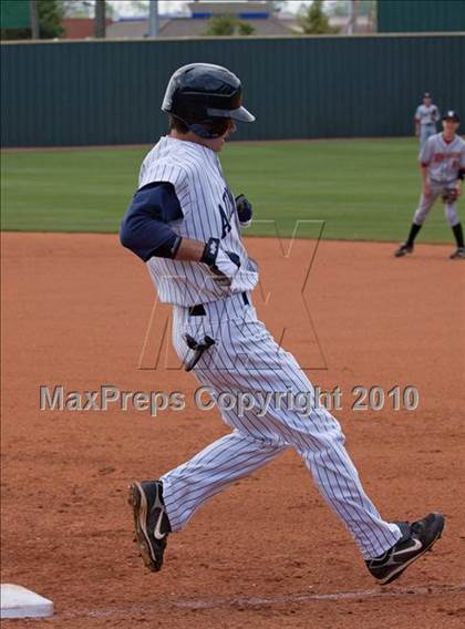 Thumbnail 2 in Rossview @ Farragut (Kessler's Classic) photogallery.