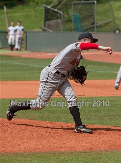 Thumbnail 3 in Rossview @ Farragut (Kessler's Classic) photogallery.