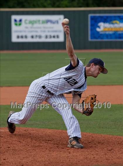 Thumbnail 3 in Rossview @ Farragut (Kessler's Classic) photogallery.