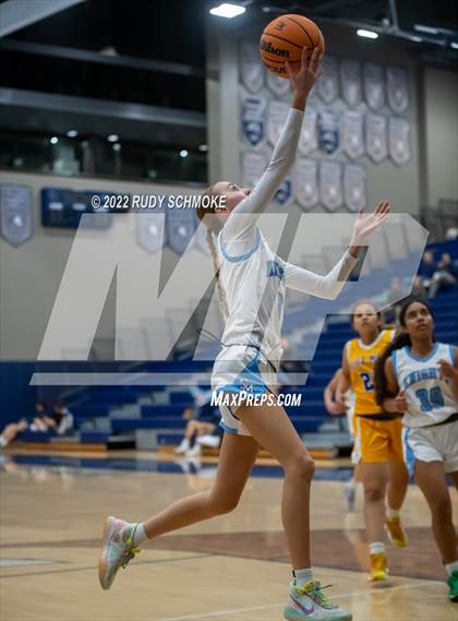 Thumbnail 1 in Mira Mesa @ San Marcos photogallery.