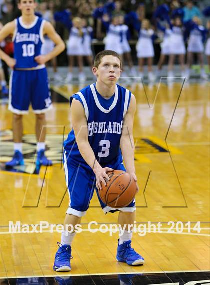 Thumbnail 1 in Highlands vs. Holmes (KHSAA 9th Region Tournament) photogallery.