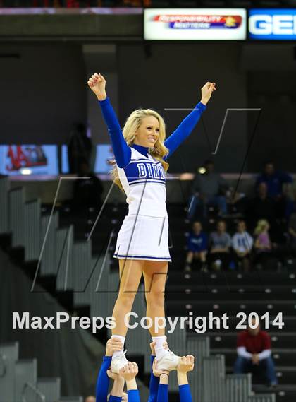 Thumbnail 3 in Highlands vs. Holmes (KHSAA 9th Region Tournament) photogallery.