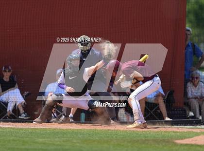 Thumbnail 1 in Brebeuf Jesuit Preparatory vs. Guerin Catholic IHSAA Class 3A S25 Sectionals Championship photogallery.
