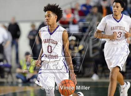 Thumbnail 1 in Garfield vs Cleveland (WIAA 3A Quarterfinal) photogallery.
