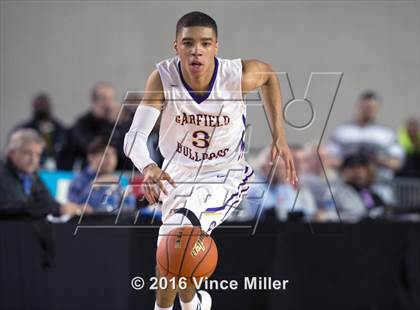 Thumbnail 3 in Garfield vs Cleveland (WIAA 3A Quarterfinal) photogallery.