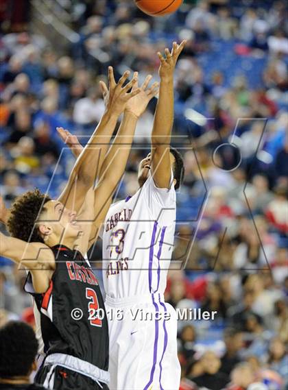 Thumbnail 1 in Garfield vs Cleveland (WIAA 3A Quarterfinal) photogallery.