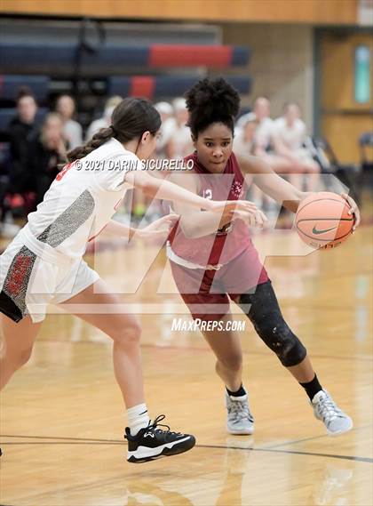 Thumbnail 2 in JSerra Catholic vs. Oregon City (Nike Tournament of Champions) photogallery.