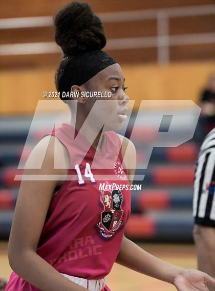 Thumbnail 1 in JSerra Catholic vs. Oregon City (Nike Tournament of Champions) photogallery.
