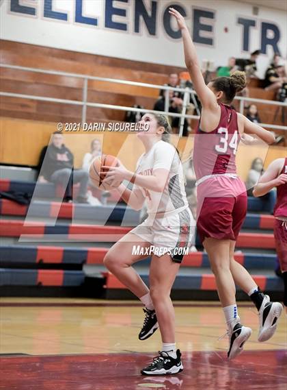 Thumbnail 1 in JSerra Catholic vs. Oregon City (Nike Tournament of Champions) photogallery.