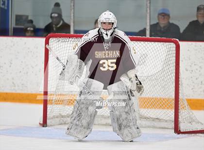 Thumbnail 3 in Sheehan vs. North Haven (CIAC D2 Semifinal) photogallery.