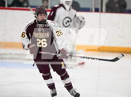 Thumbnail 2 in Sheehan vs. North Haven (CIAC D2 Semifinal) photogallery.