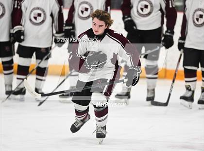 Thumbnail 2 in Sheehan vs. North Haven (CIAC D2 Semifinal) photogallery.