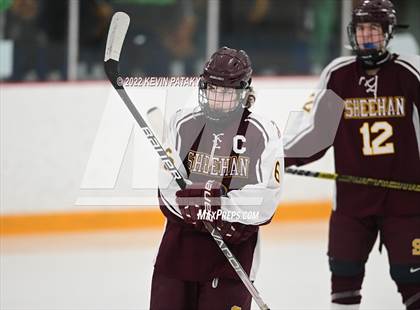 Thumbnail 2 in Sheehan vs. North Haven (CIAC D2 Semifinal) photogallery.