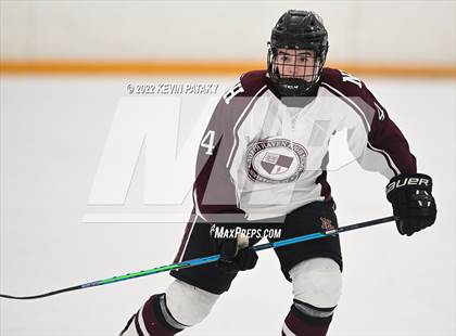 Thumbnail 1 in Sheehan vs. North Haven (CIAC D2 Semifinal) photogallery.