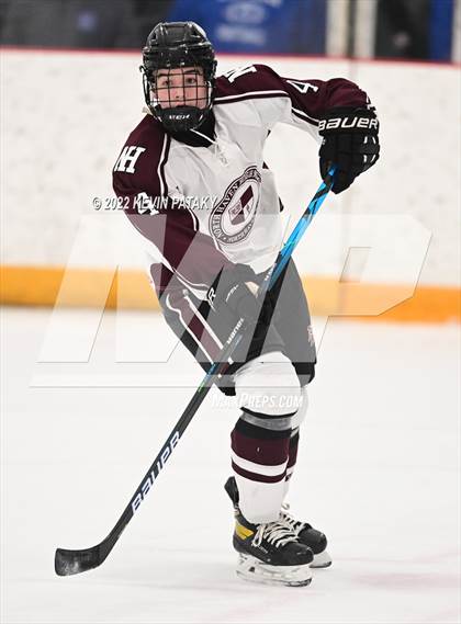 Thumbnail 3 in Sheehan vs. North Haven (CIAC D2 Semifinal) photogallery.