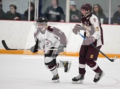 Thumbnail 3 in Sheehan vs. North Haven (CIAC D2 Semifinal) photogallery.