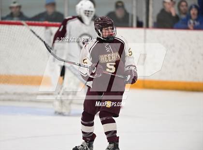 Thumbnail 3 in Sheehan vs. North Haven (CIAC D2 Semifinal) photogallery.