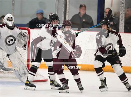 Thumbnail 2 in Sheehan vs. North Haven (CIAC D2 Semifinal) photogallery.