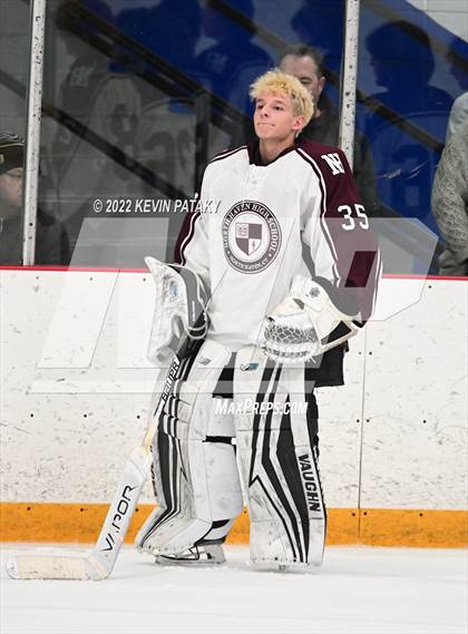Thumbnail 2 in Sheehan vs. North Haven (CIAC D2 Semifinal) photogallery.