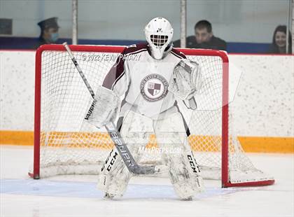Thumbnail 1 in Sheehan vs. North Haven (CIAC D2 Semifinal) photogallery.