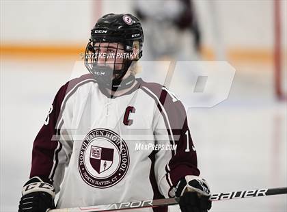 Thumbnail 1 in Sheehan vs. North Haven (CIAC D2 Semifinal) photogallery.