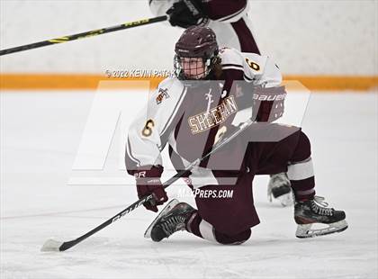 Thumbnail 3 in Sheehan vs. North Haven (CIAC D2 Semifinal) photogallery.