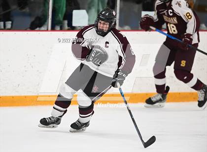 Thumbnail 2 in Sheehan vs. North Haven (CIAC D2 Semifinal) photogallery.