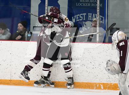 Thumbnail 2 in Sheehan vs. North Haven (CIAC D2 Semifinal) photogallery.
