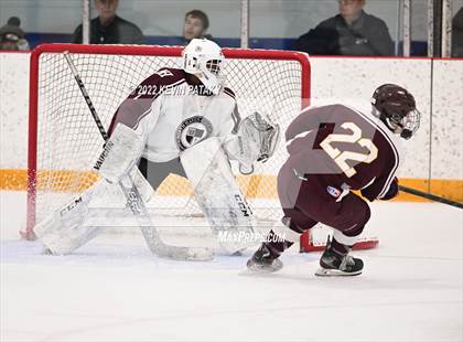 Thumbnail 3 in Sheehan vs. North Haven (CIAC D2 Semifinal) photogallery.