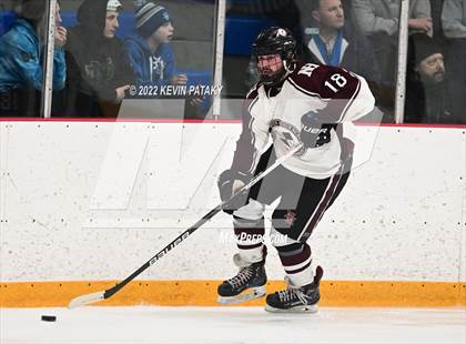 Thumbnail 3 in Sheehan vs. North Haven (CIAC D2 Semifinal) photogallery.