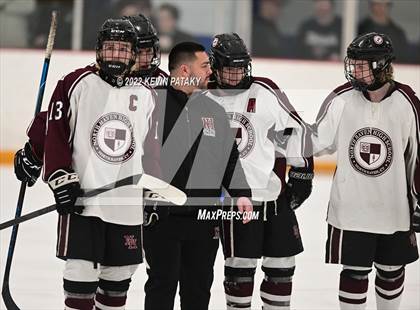 Thumbnail 2 in Sheehan vs. North Haven (CIAC D2 Semifinal) photogallery.