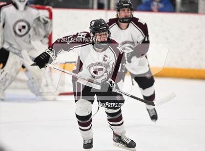 Thumbnail 1 in Sheehan vs. North Haven (CIAC D2 Semifinal) photogallery.