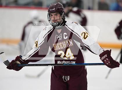 Thumbnail 2 in Sheehan vs. North Haven (CIAC D2 Semifinal) photogallery.