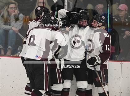 Thumbnail 1 in Sheehan vs. North Haven (CIAC D2 Semifinal) photogallery.