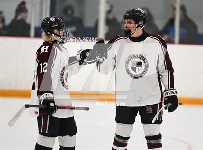 Thumbnail 1 in Sheehan vs. North Haven (CIAC D2 Semifinal) photogallery.
