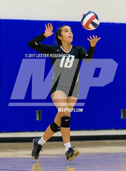 Thumbnail 1 in Southwest vs MacArthur (NISD Tournament) photogallery.