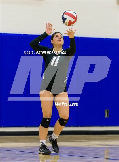 Thumbnail 2 in Southwest vs MacArthur (NISD Tournament) photogallery.
