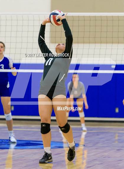 Thumbnail 2 in Southwest vs MacArthur (NISD Tournament) photogallery.