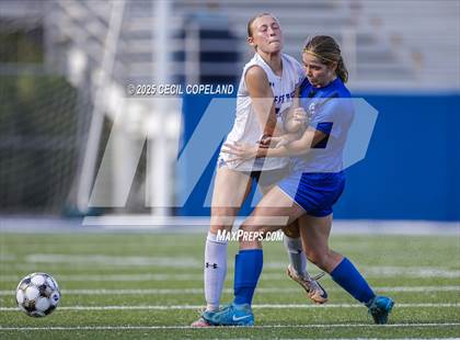 Thumbnail 2 in Oconee County vs. Jefferson (GHSA 3A Championship) photogallery.