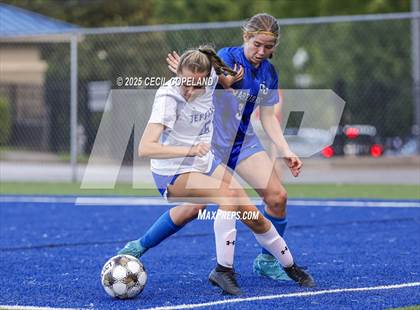Thumbnail 3 in Oconee County vs. Jefferson (GHSA 3A Championship) photogallery.