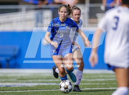 Thumbnail 1 in Oconee County vs. Jefferson (GHSA 3A Championship) photogallery.