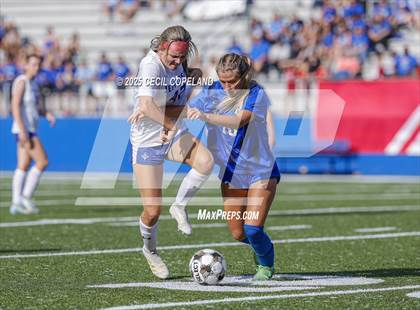Thumbnail 3 in Oconee County vs. Jefferson (GHSA 3A Championship) photogallery.