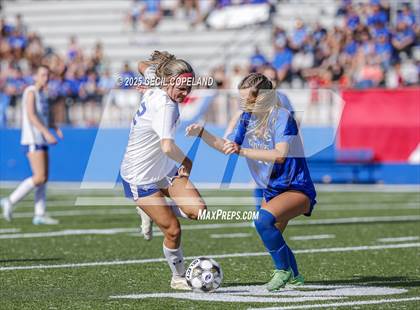 Thumbnail 1 in Oconee County vs. Jefferson (GHSA 3A Championship) photogallery.
