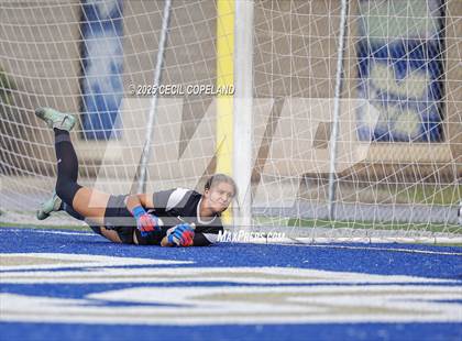 Thumbnail 2 in Oconee County vs. Jefferson (GHSA 3A Championship) photogallery.
