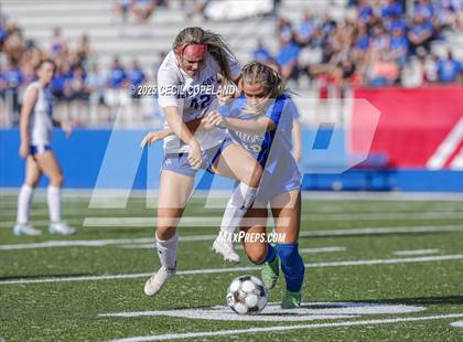 Thumbnail 1 in Oconee County vs. Jefferson (GHSA 3A Championship) photogallery.